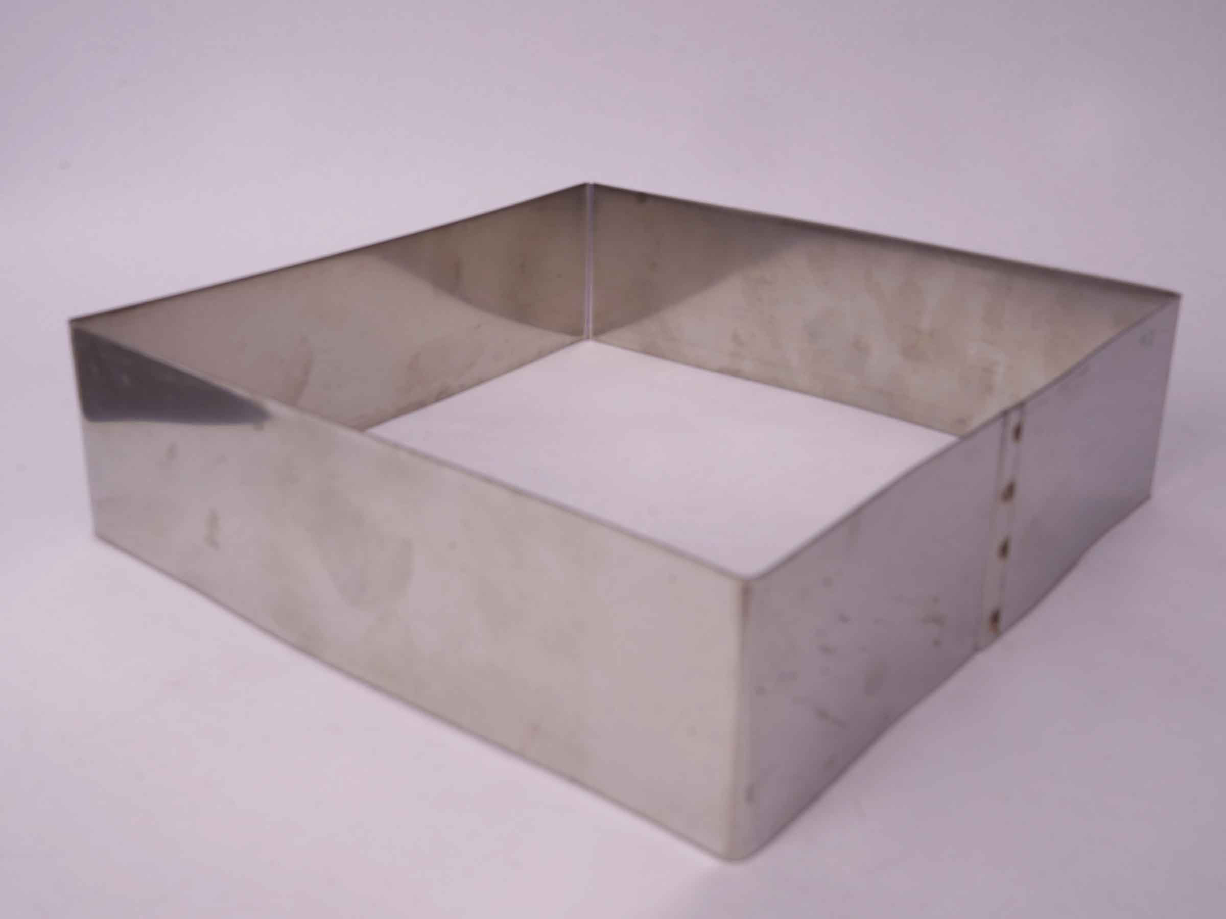 Stainless steel square Cake ring (11"x11"x2")